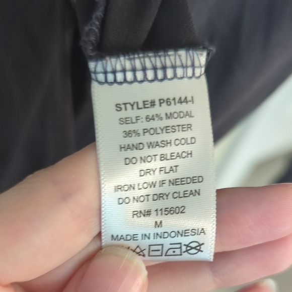 Lush Romper - Picture 3 of 4